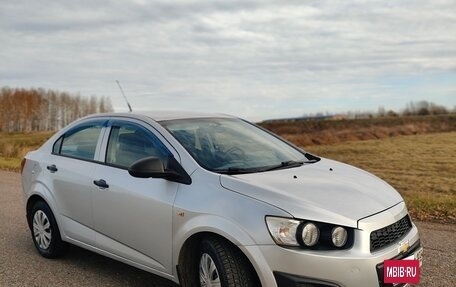 Chevrolet Aveo III, 2013 год, 550 000 рублей, 3 фотография