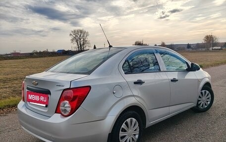 Chevrolet Aveo III, 2013 год, 550 000 рублей, 5 фотография