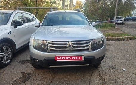 Renault Duster I рестайлинг, 2013 год, 650 000 рублей, 2 фотография