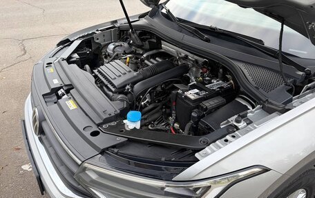 Volkswagen Tiguan II, 2021 год, 3 050 000 рублей, 9 фотография