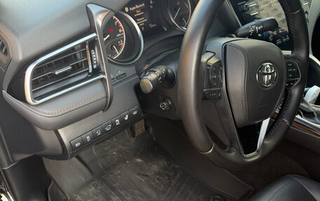 Toyota Camry, 2020 год, 2 950 000 рублей, 6 фотография