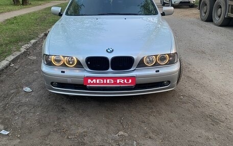 BMW 5 серия, 1999 год, 500 000 рублей, 7 фотография