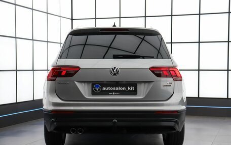 Volkswagen Tiguan II, 2017 год, 2 700 000 рублей, 5 фотография