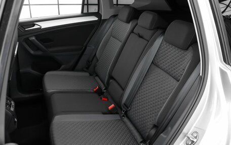 Volkswagen Tiguan II, 2017 год, 2 700 000 рублей, 9 фотография