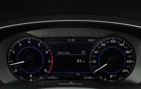 Volkswagen Tiguan II, 2017 год, 2 700 000 рублей, 13 фотография