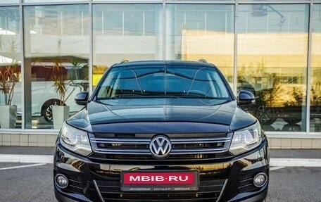 Volkswagen Tiguan I, 2012 год, 1 298 000 рублей, 2 фотография