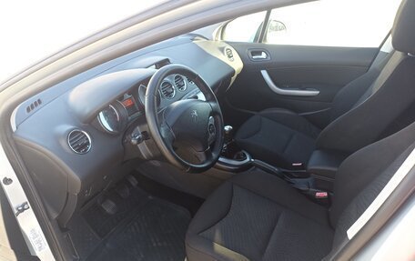 Peugeot 308 II, 2010 год, 490 000 рублей, 15 фотография