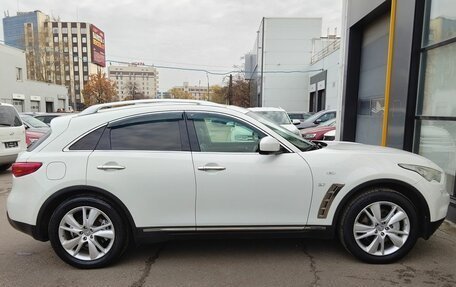 Infiniti QX70, 2014 год, 2 200 000 рублей, 8 фотография
