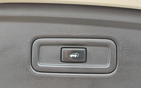 Infiniti QX70, 2014 год, 2 200 000 рублей, 11 фотография