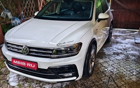 Volkswagen Tiguan II, 2018 год, 5 000 000 рублей, 1 фотография