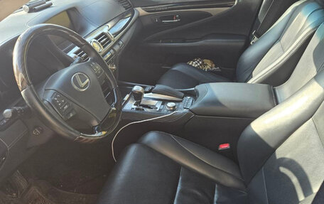 Lexus LS IV, 2014 год, 3 000 000 рублей, 9 фотография