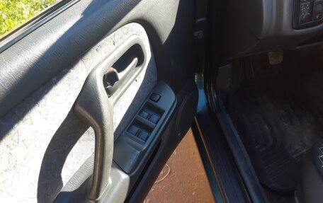 Nissan Primera II рестайлинг, 1997 год, 225 000 рублей, 10 фотография