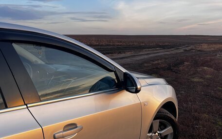 Chevrolet Cruze II, 2012 год, 500 000 рублей, 3 фотография