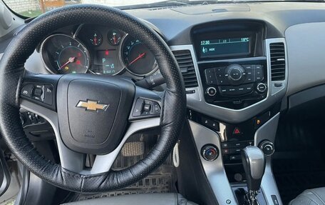 Chevrolet Cruze II, 2012 год, 500 000 рублей, 6 фотография