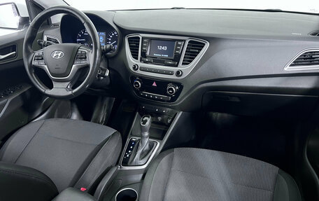 Hyundai Solaris II рестайлинг, 2019 год, 1 377 000 рублей, 10 фотография