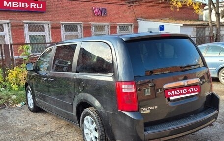 Dodge Caravan V, 2009 год, 950 000 рублей, 5 фотография