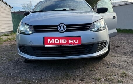 Volkswagen Polo VI (EU Market), 2013 год, 550 000 рублей, 1 фотография