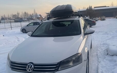 Volkswagen Passat B7, 2011 год, 900 000 рублей, 2 фотография