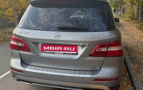 Mercedes-Benz M-Класс, 2011 год, 2 150 000 рублей, 2 фотография
