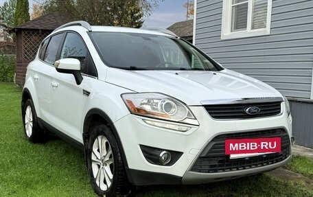 Ford Kuga III, 2012 год, 850 000 рублей, 2 фотография
