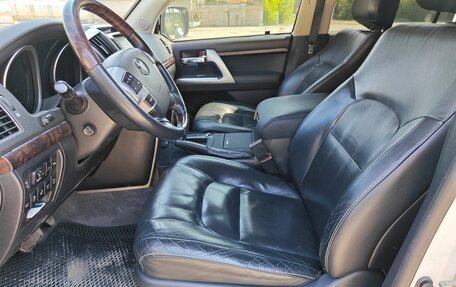 Toyota Land Cruiser 200, 2013 год, 4 000 000 рублей, 14 фотография