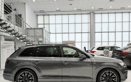 Audi Q7, 2017 год, 3 800 000 рублей, 8 фотография