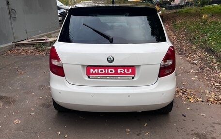 Skoda Fabia II, 2012 год, 750 000 рублей, 4 фотография