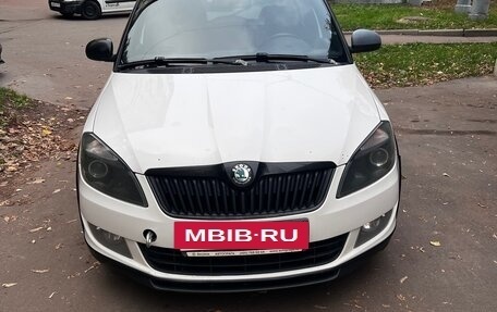 Skoda Fabia II, 2012 год, 750 000 рублей, 2 фотография