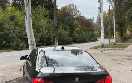 BMW 5 серия, 2012 год, 1 300 000 рублей, 2 фотография