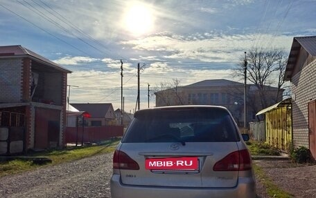 Toyota Ipsum II, 2002 год, 900 000 рублей, 4 фотография