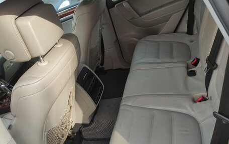 Volkswagen Touareg III, 2010 год, 1 550 000 рублей, 10 фотография