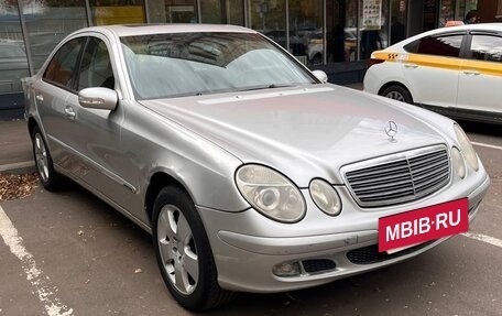 Mercedes-Benz E-Класс, 2004 год, 960 000 рублей, 4 фотография