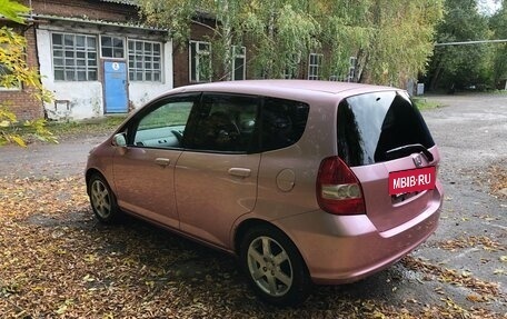 Honda Fit III, 2002 год, 360 000 рублей, 4 фотография