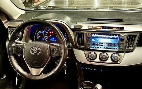Toyota RAV4, 2014 год, 1 690 000 рублей, 16 фотография