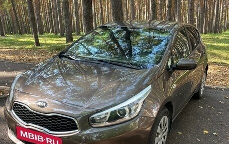KIA cee'd III, 2013 год, 800 000 рублей, 4 фотография
