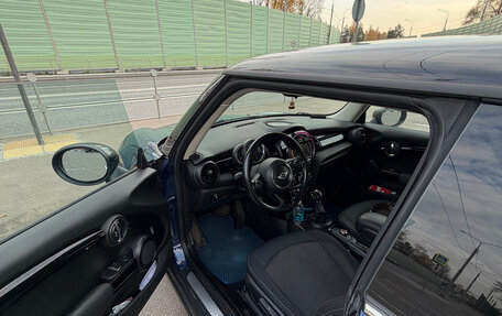 MINI Hatch, 2018 год, 1 750 000 рублей, 6 фотография