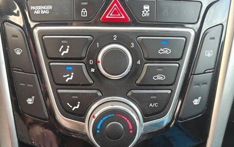 Hyundai i30 II рестайлинг, 2012 год, 850 000 рублей, 10 фотография