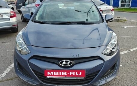Hyundai i30 II рестайлинг, 2012 год, 850 000 рублей, 3 фотография