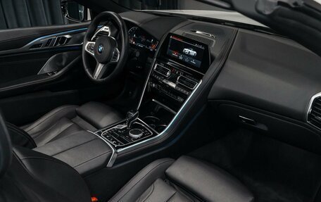 BMW 8 серия, 2019 год, 6 994 000 рублей, 29 фотография