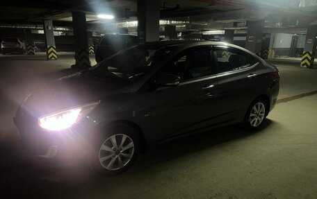 Hyundai Solaris II рестайлинг, 2013 год, 580 000 рублей, 1 фотография