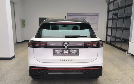 Volkswagen Tiguan, 2025 год, 4 780 000 рублей, 7 фотография