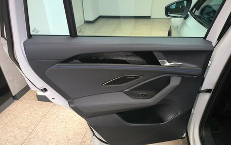 Volkswagen Tiguan, 2025 год, 4 780 000 рублей, 16 фотография