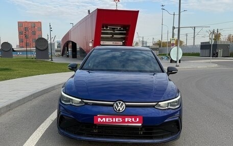 Volkswagen Golf VIII, 2021 год, 2 250 000 рублей, 2 фотография