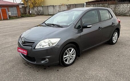 Toyota Auris II, 2012 год, 1 100 000 рублей, 1 фотография