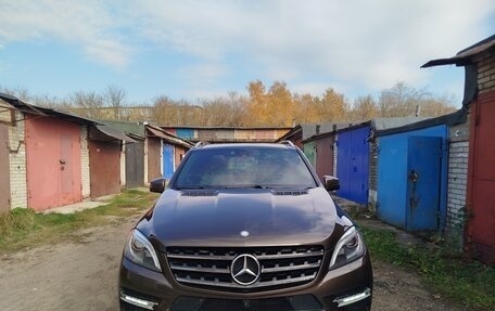 Mercedes-Benz M-Класс, 2014 год, 2 800 000 рублей, 1 фотография