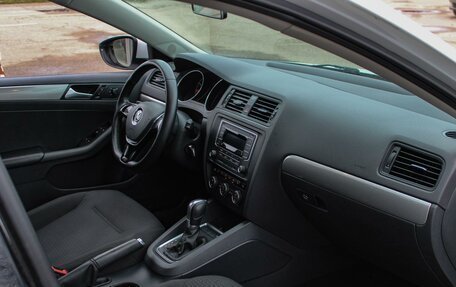 Volkswagen Jetta VII, 2016 год, 1 200 000 рублей, 10 фотография