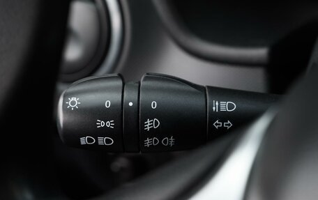 Renault Logan II, 2020 год, 949 000 рублей, 16 фотография