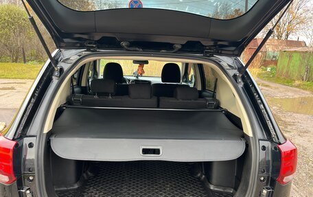 Mitsubishi Outlander III рестайлинг 3, 2020 год, 2 000 000 рублей, 6 фотография