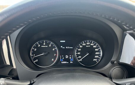 Mitsubishi Outlander III рестайлинг 3, 2020 год, 2 000 000 рублей, 18 фотография