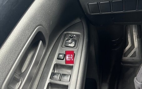 Mitsubishi Outlander III рестайлинг 3, 2020 год, 2 000 000 рублей, 17 фотография